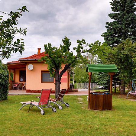 Balaton Apartman Balatonmáriafürdő Екстериор снимка