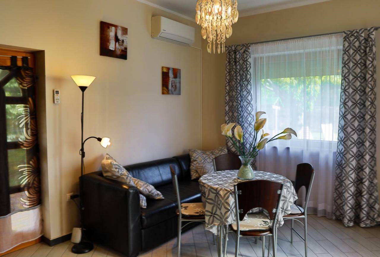 Balaton Apartman Balatonmáriafürdő Екстериор снимка