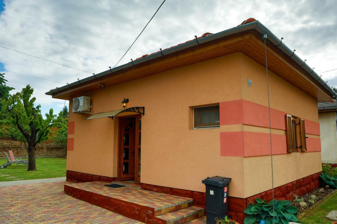 Balaton Apartman Balatonmáriafürdő Екстериор снимка