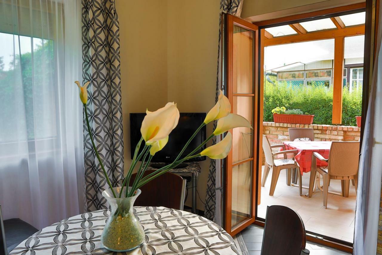 Balaton Apartman Balatonmáriafürdő Екстериор снимка