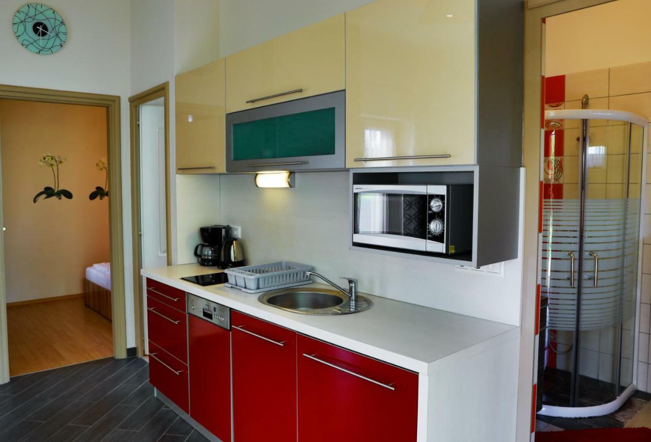 Balaton Apartman Balatonmáriafürdő Екстериор снимка