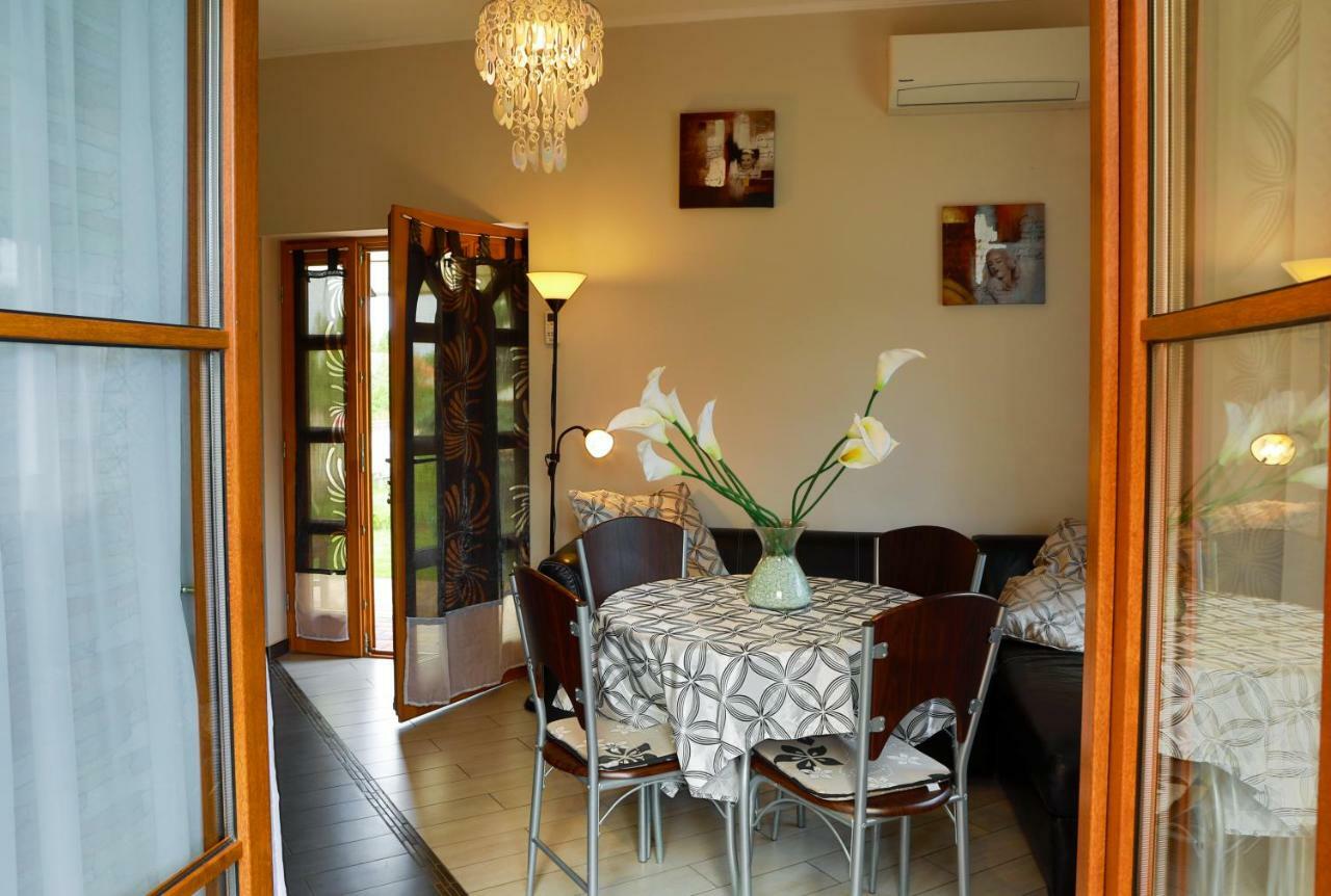 Balaton Apartman Balatonmáriafürdő Екстериор снимка